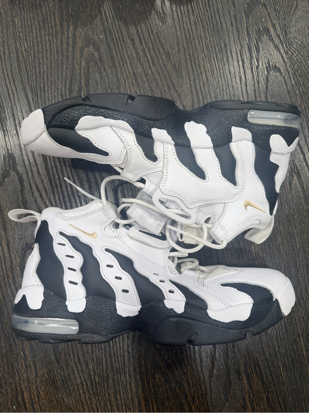 Nike Air DT Max '96 Colorado Away White Black Men’s Size 9.5